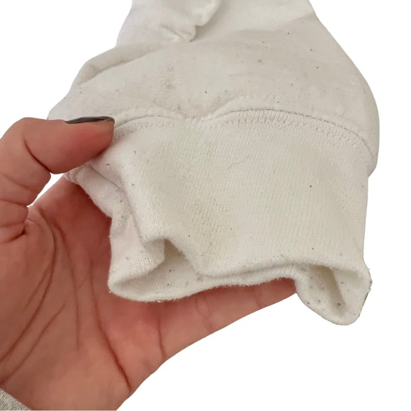 Taylor Swift 1989 Taylor’s Version White Crewneck • Size Large • Good Condition - Picture 6 of 8